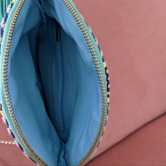 2 Clutches Beautiful Purses ALDO 2 for 1 Deal - Picture 4 of 10